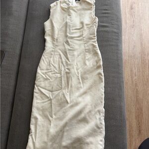 Dolce & Gabbana Cream Sleeveless Maxi Dress